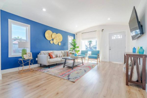 A Beautiful Decorated Home To Experience Local LA Close to LAX and Sofi Stadium